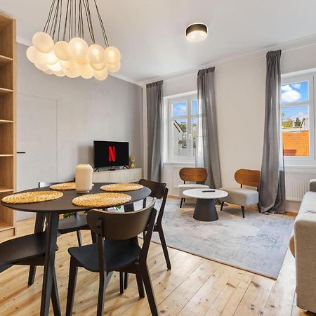 Ah Luxury Old Town Apartment Bratislava Bagian luar foto